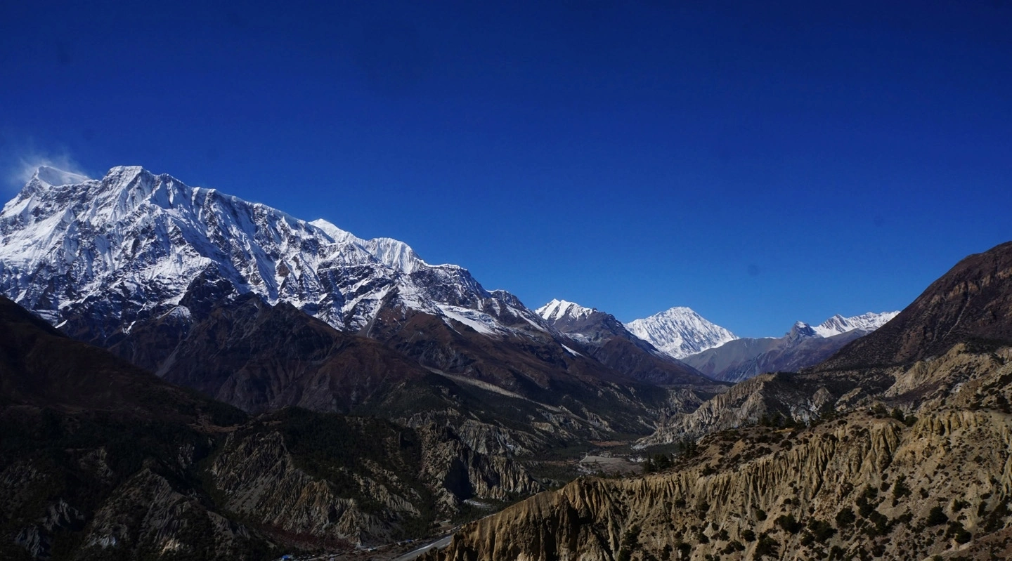 Manang Valley Annapurna circuit Trek